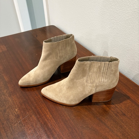 1. State Suede Chelsea Boot - Taupe, 10 - Picture 3 of 8